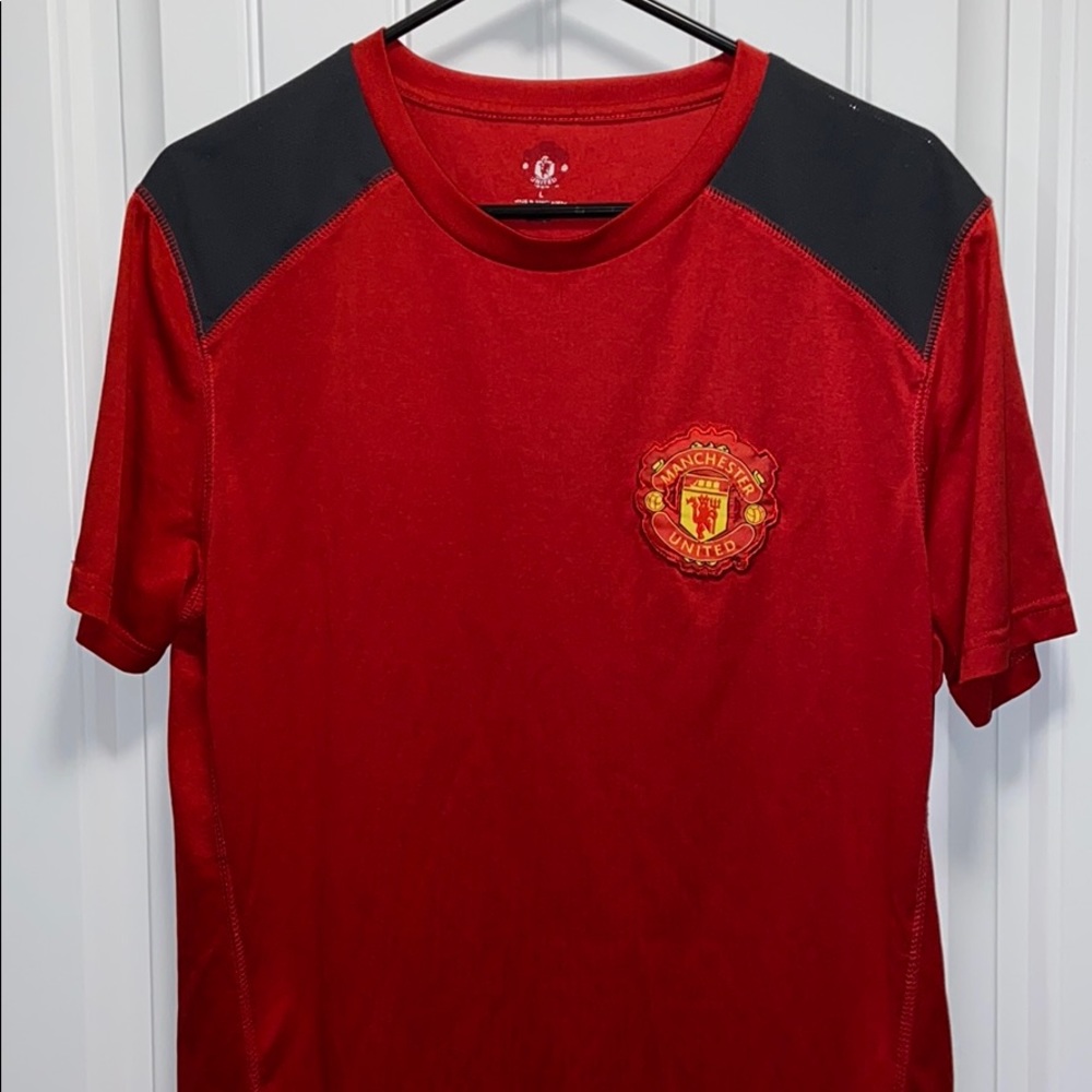 Manchester United jersey style shirt - large